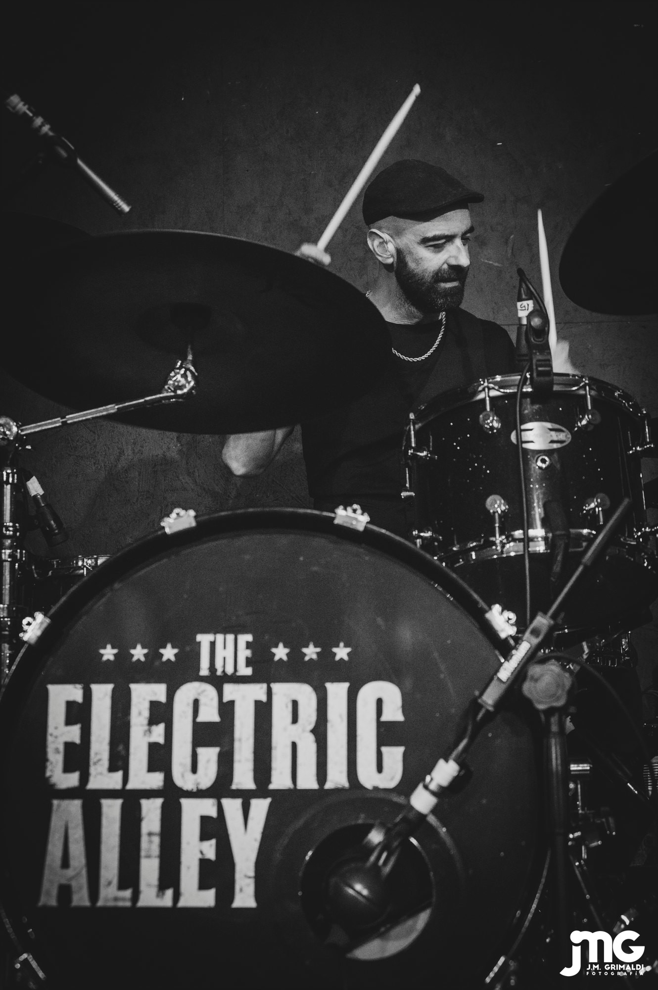 ELECTRIC ALLEY 07_JMZ2222