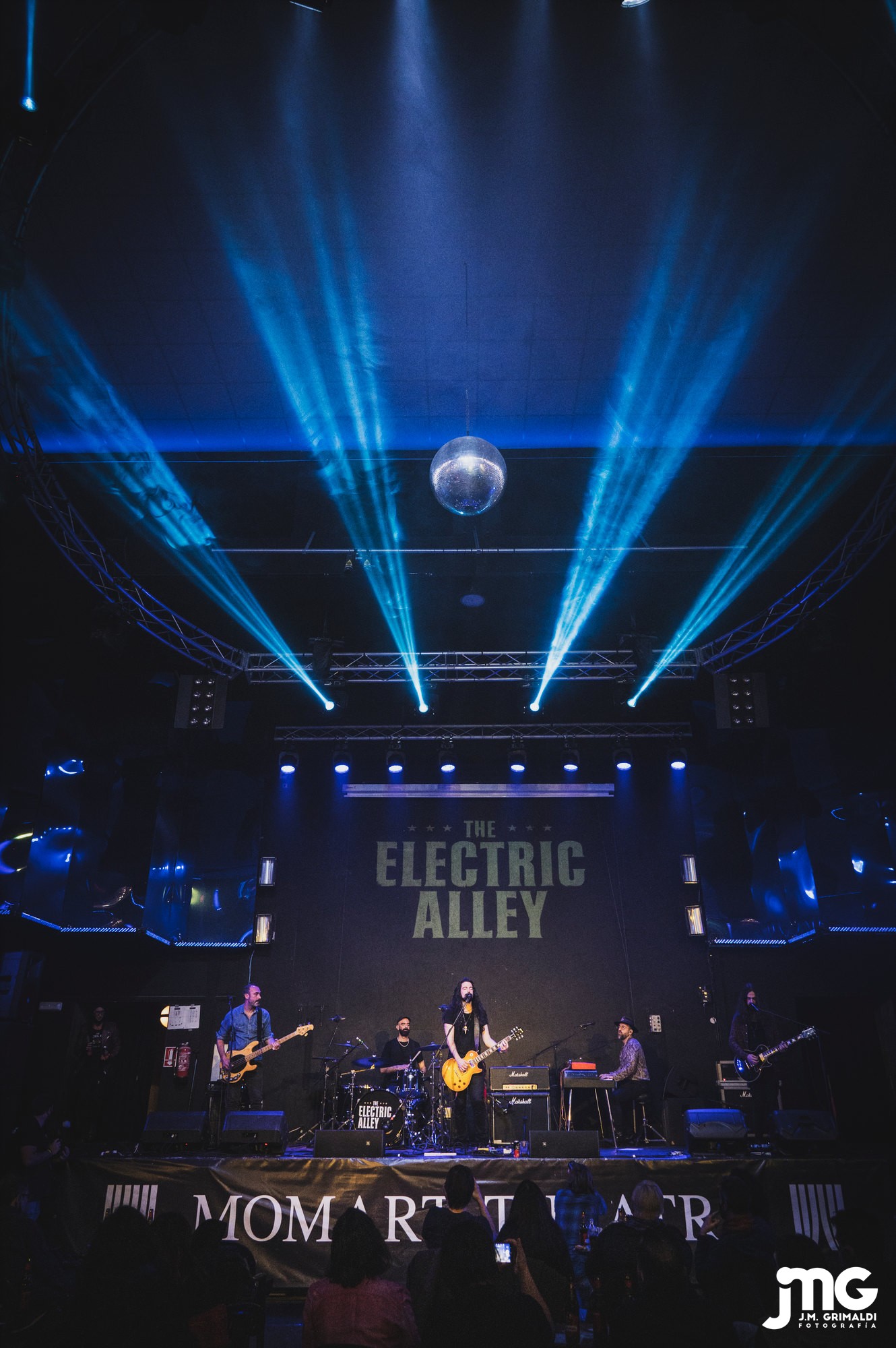 ELECTRIC ALLEY 11_JMZ2417