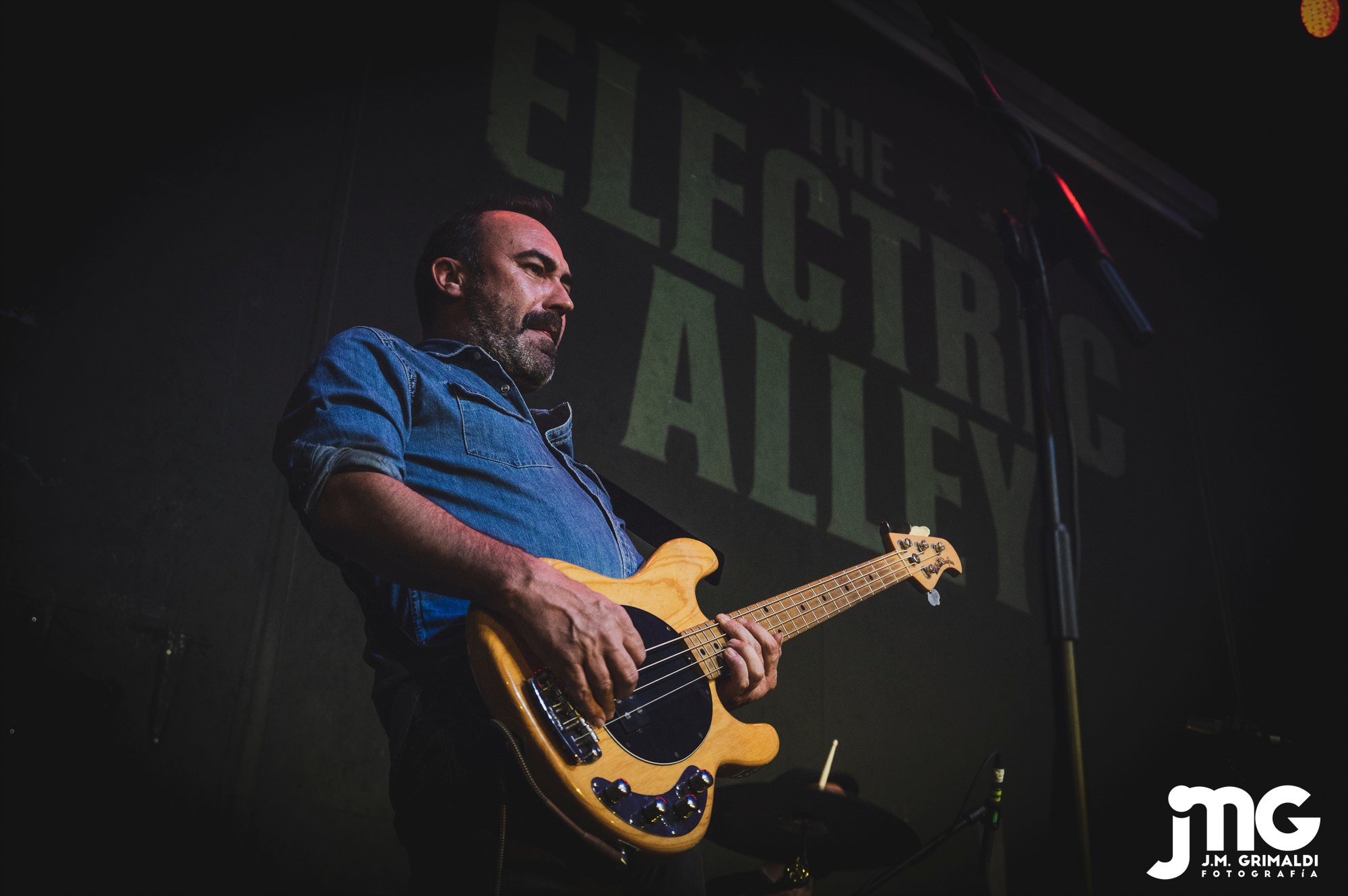ELECTRIC ALLEY 21_JMZ2771